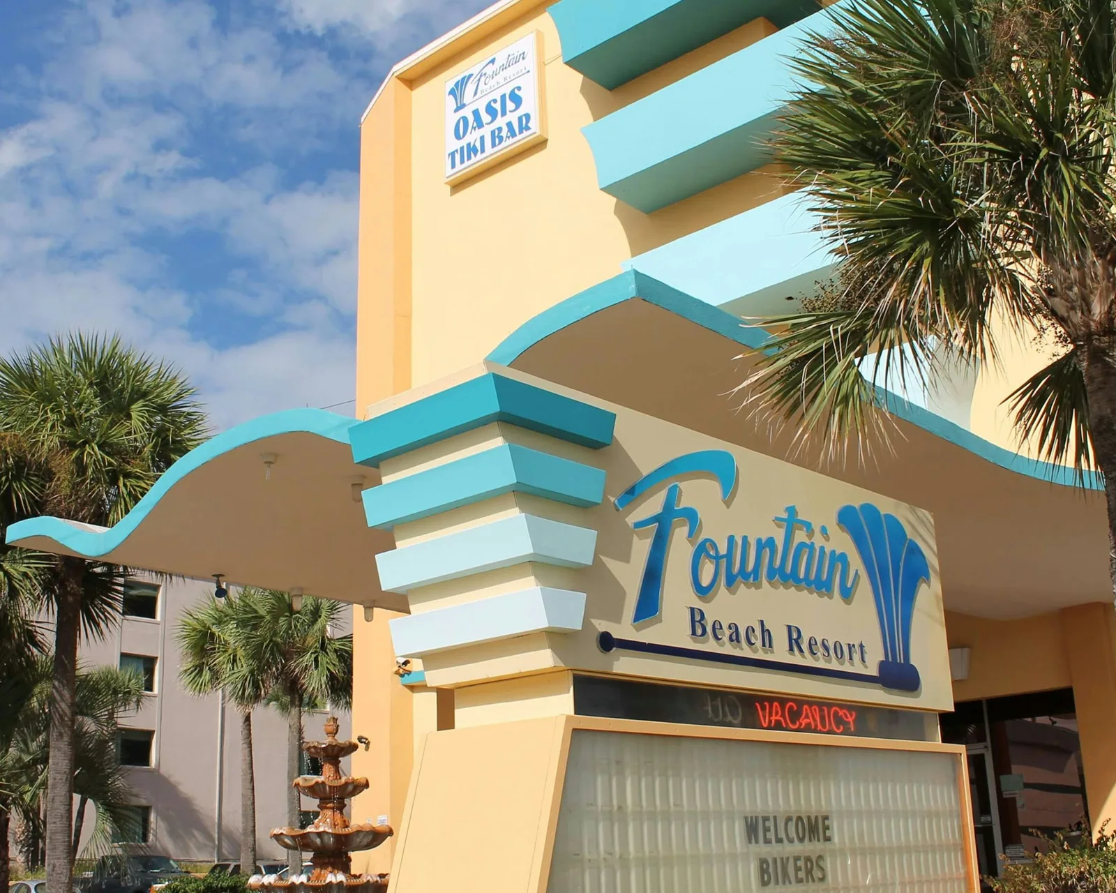 Commercial Roofing for Hospitality Groups in Corona, CA Commercial Roofing for Hospitality Groups in Corona, CA